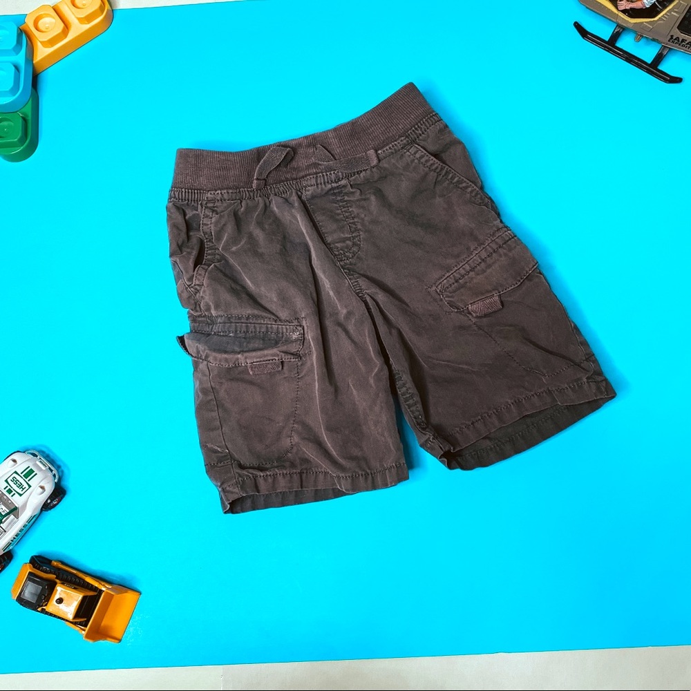 Cherokee Cargo Shorts 🩳